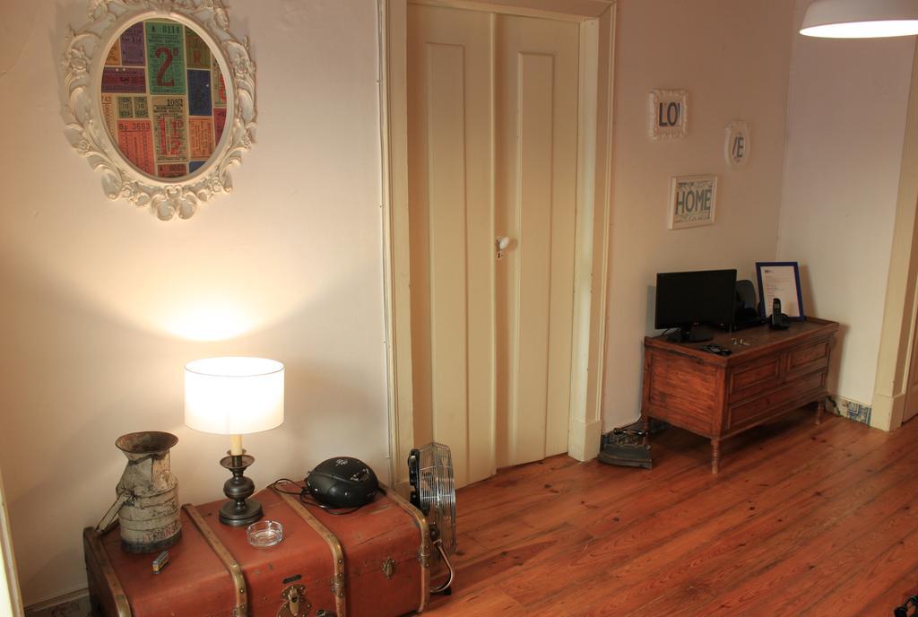 The Blue House - Lively Bairro Alto Apartamento Lisboa Quarto foto